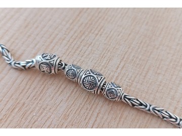 Шармы 7мм и 9мм на браслете Лисий хвост